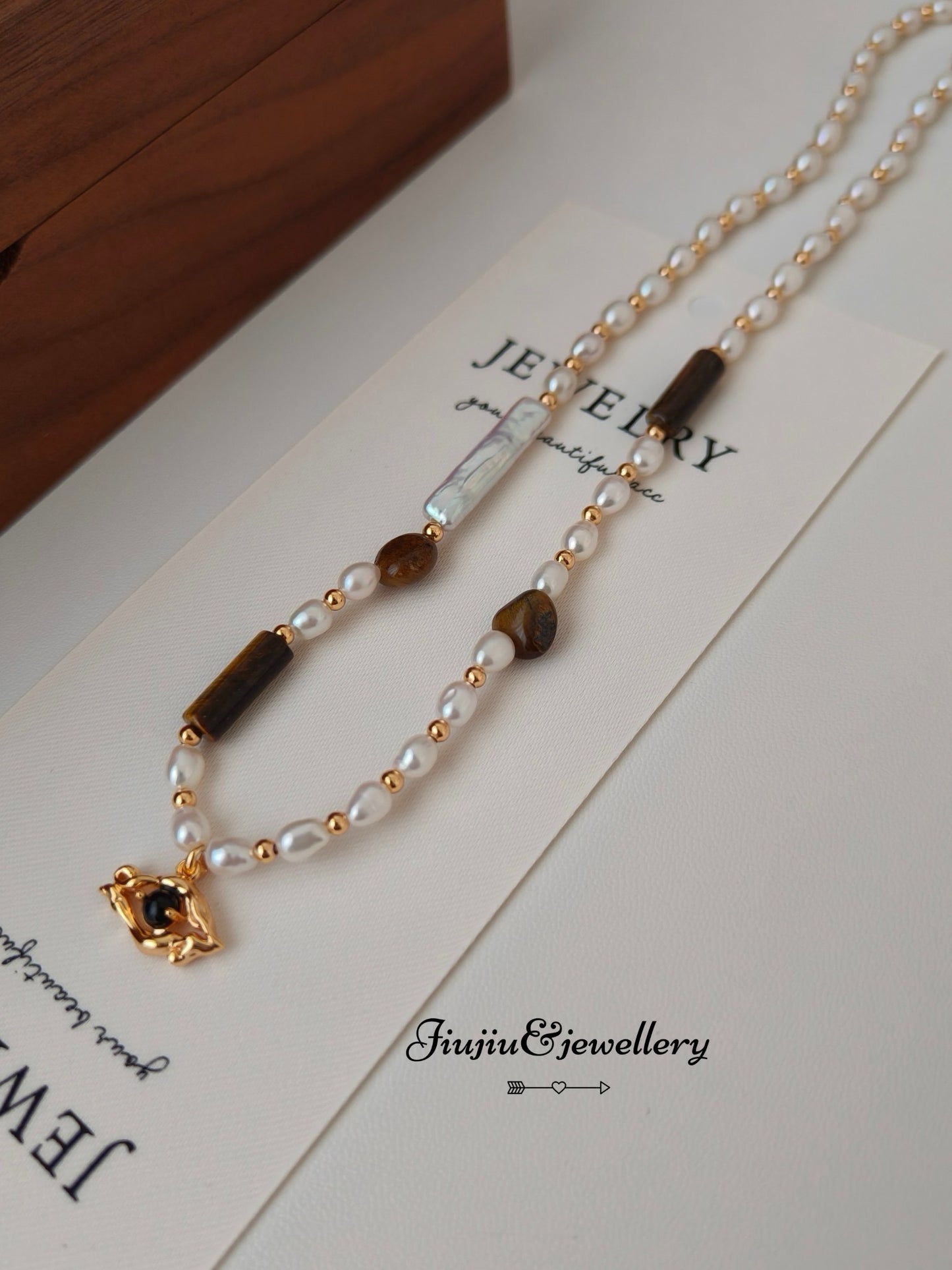 Eye Pearl Agate Necklace