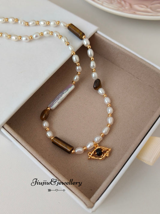 Eye Pearl Agate Necklace