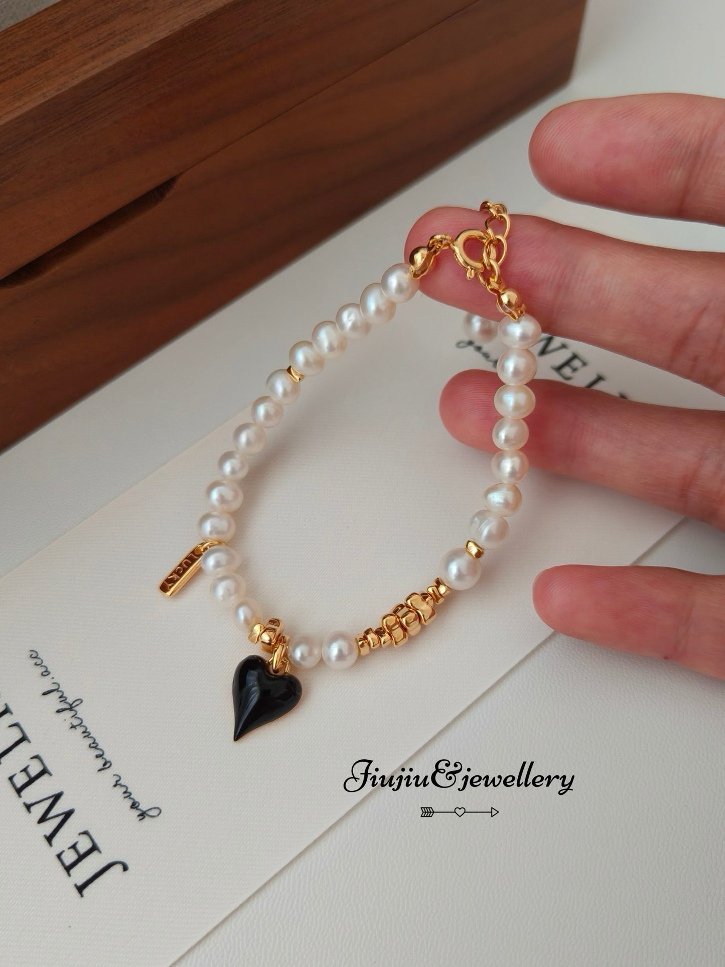 Black Teardrop Glaze Love Pearl Bracelet