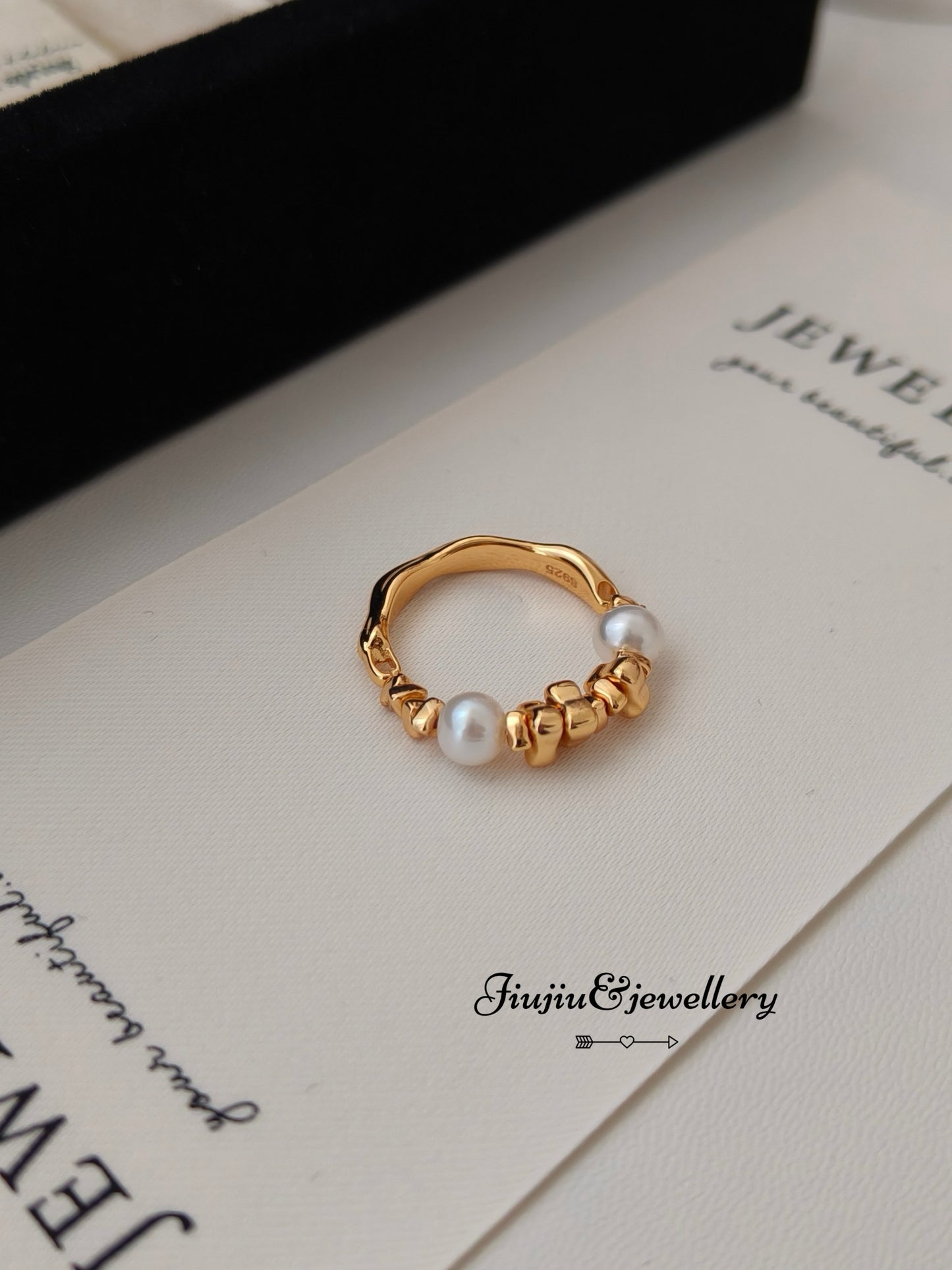 Crushed Silver Pearl Ring