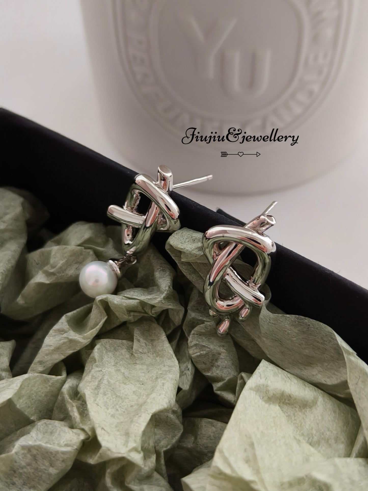 Asymmetric Bow Earrings