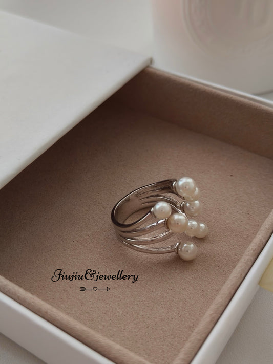 Shell Bead Pistil Pearl Ring