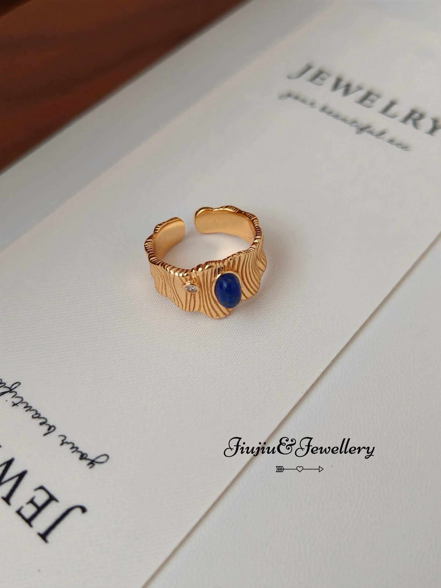 18ct Gold Lapis Lazuli Bark Ring