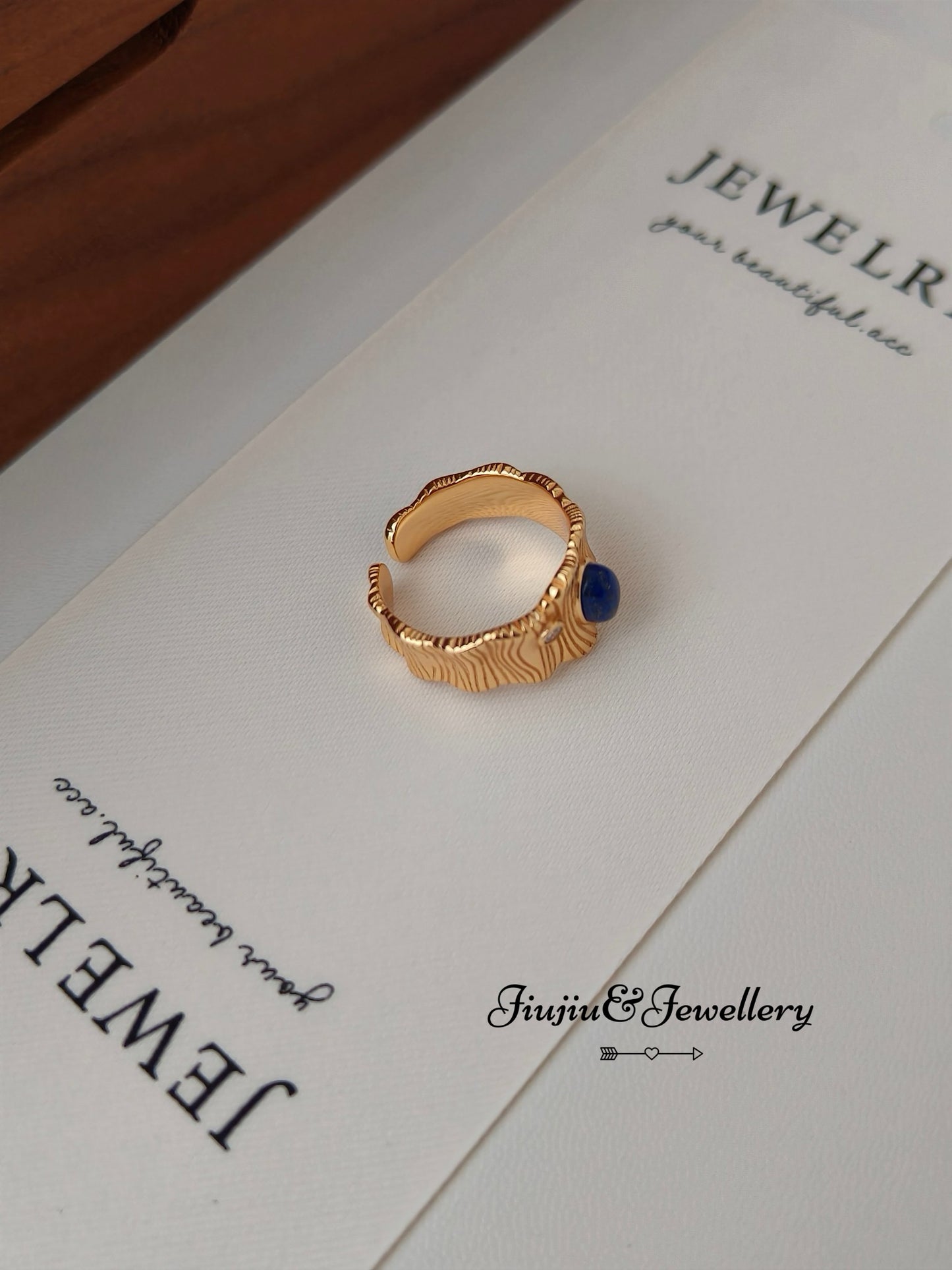 18ct Gold Lapis Lazuli Bark Ring