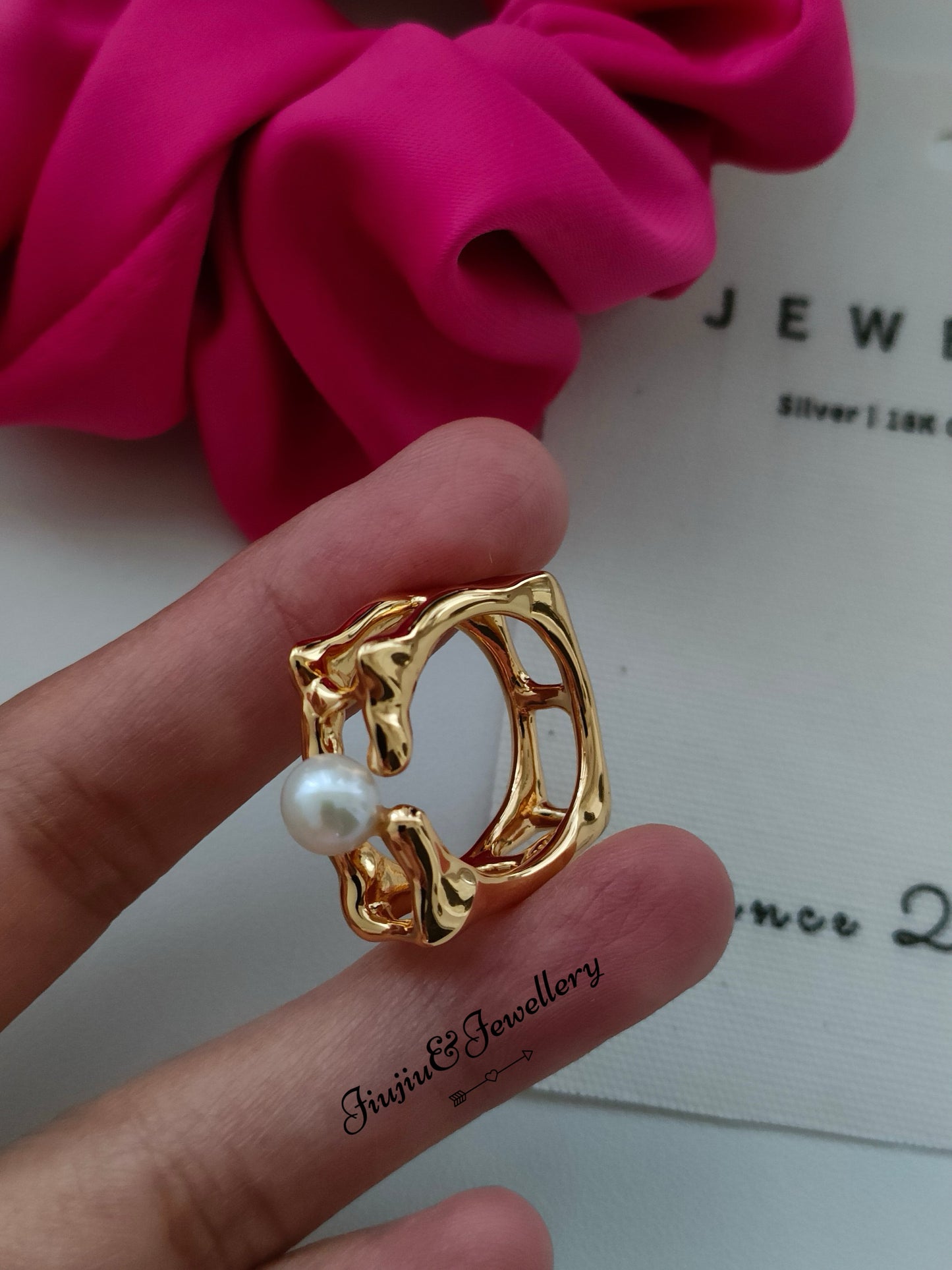 Square Window Shape Ring