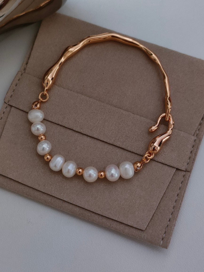 Simple Style Pearl Bracelet