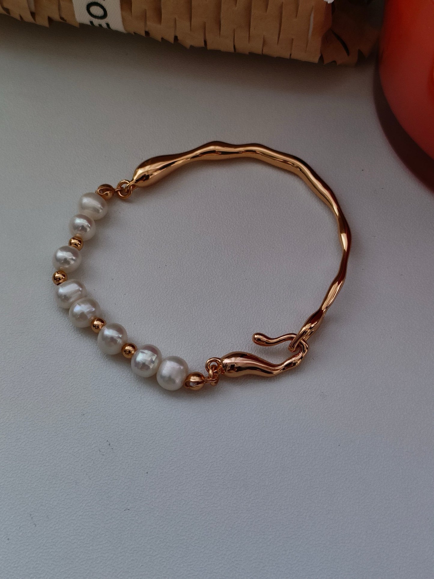 Simple Style Pearl Bracelet