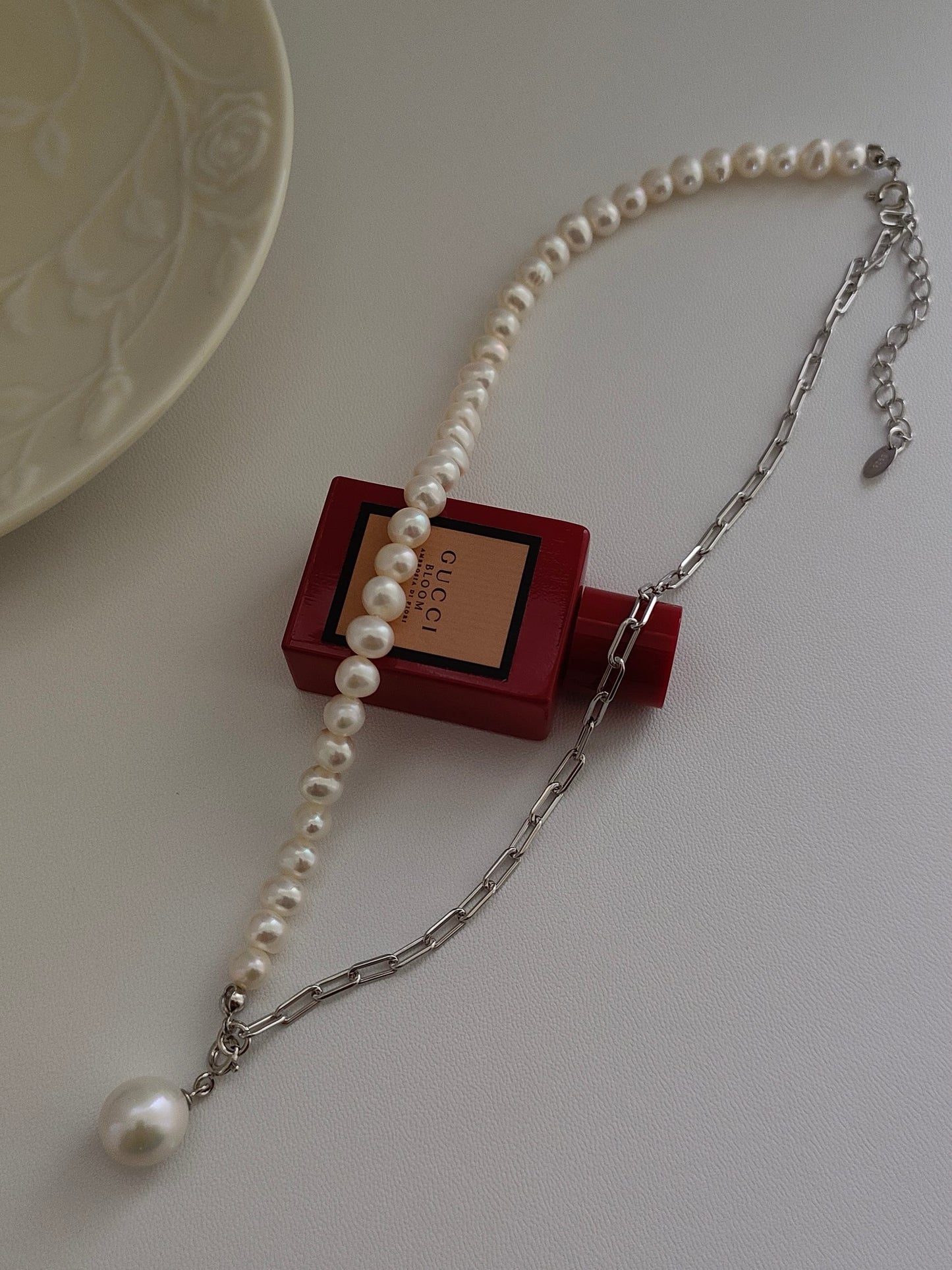 Square Chain Pearl Necklace